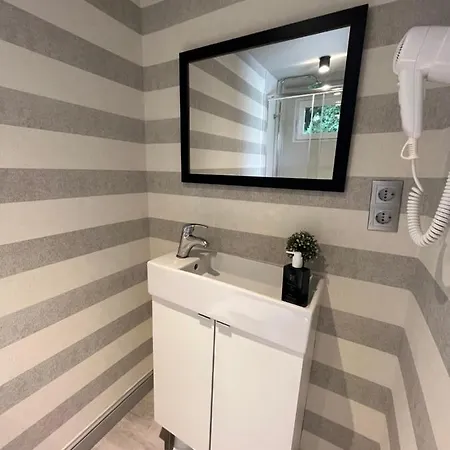 Kamp alanı La Casa Contenedor *